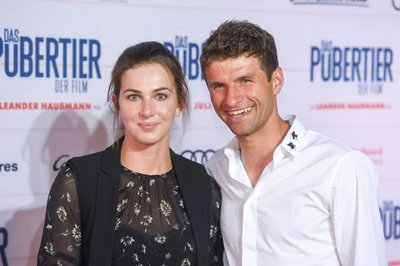Lange waren Lisa und Thomas Müller als Traumpaar in Stadien und auf roten Teppichen unterwegs. (Archivbild)