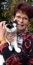 Christine Grzelka und ihre Mitstreiterinnen bieten einen Tierfutter-Bringe-Dienst an.