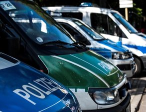 15-jährige Schmuggler von Waffen und Feuerwerk aufgeflogen -