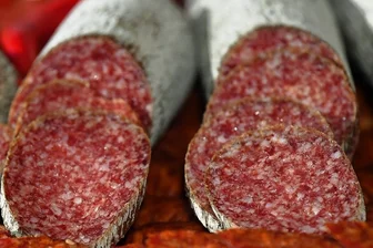 15 Tage bis Ostern: Wenn Bauch gegen Kopf gewinnt - 1:0 für die Wurst heißt es bei Antje Flath ...