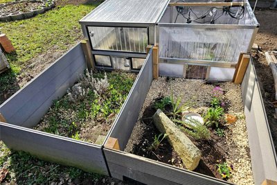 So sehen Quarantänegehege für Schildkröten im Garten von Yvonne Wießner-Scholl in Freiberg aus.