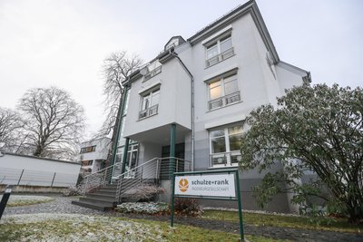 Die Ingenieurgesellschaft hat ihren Hauptsitz in Chemnitz.