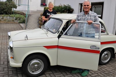 Dietmar und Irena Schöneich aus Görbersdorf waren mit ihrem Trabant 600 wieder auf großer Fahrt. Diesmal führte ihre Reise über fast 1500 Kilometer nach Südtirol und zurück. 