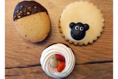 Keksei, Osternest und Osterlamm gibt es beim Oederaner Bäcker Möbius.