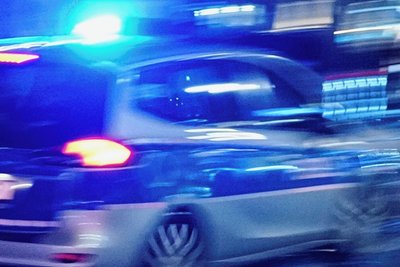 Die Polizei ermittelt nach dem Diebstahl eines Autos von einem Firmengelände in Burgstädt (Symbolfoto). 