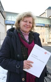 Frau