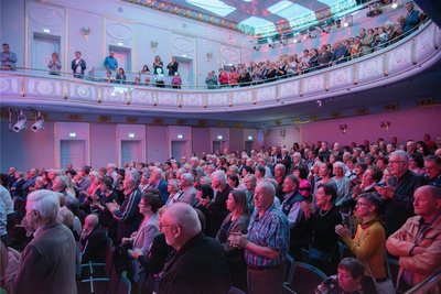 Das Publikum kam beim Konzert von Kathy Kelly und Jay Alexander voll auf seine Kosten.