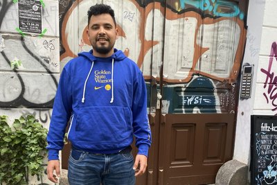 Esteban Marcano aus Venezuela macht eine Ausbildung zum Elektrodenschweißer und will Baseball-Entwicklungshilfe für Sachsen leisten.