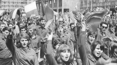 Das Pfingsttreffen der Freien Deutschen Jugend 1967 in Karl-Marx-Stadt ist Thema eines der Filme auf einer DVD. 