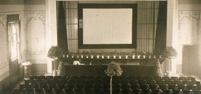 Das Kino Burkhardtsdorf zur Eröffnung 1927. 