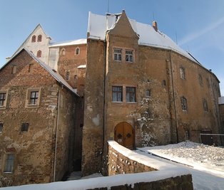 Drei Interessenten mit unterschiedlichen Konzepten bewerben sich um Schloss Sachsenburg.