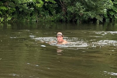 Hier will er zukünftig öfter zum Baden in die Chemnitz steigen.