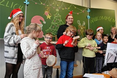 Besuch der Pestalozzi-Schüler im BSZ zum Nikolaus ist bereits Tradition. 
