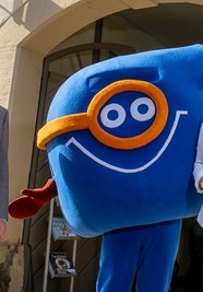 TU-Lino ist das Maskottchen der Freiberger Kinderuni. 