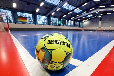 Der Ball ruht: Weder im Hot-Sportzentrum, noch in einer anderen Halle werden vom Kreisverband Zwickau in dieser Saison im Männerbereich Meisterschaften in der Hallenvariante Futsal ausgetragen. 
