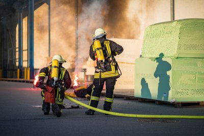 Mehrere Einheiten aus dem Ergebirskreis waren bei der Katastrophenschutzübung Vorort.