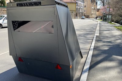 Der mobile Blitzer war am Mittwoch an der Wallstraße positioniert.