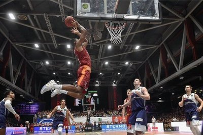 Terell Harris war mit durchschnittlich 14,1 Punkten pro Spiel der beste Werfer der Niners in der abgebrochenen Saison.