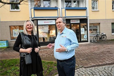 Chris Winkler und Hellfried Malech sind die Köpfe des Vereins Denkart. 