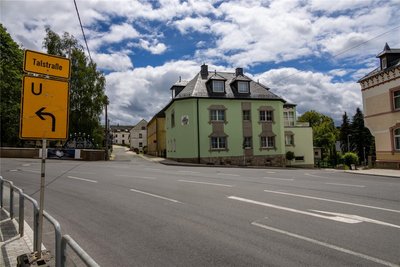 Die wichtige Kreuzung in Stützengrün, auf der auch die Bundesstraße 169 liegt, bleibt während der Bauarbeiten offen.