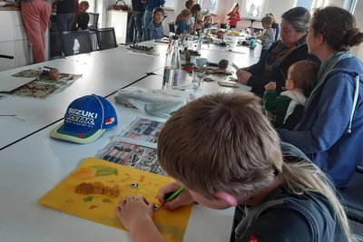 Zum Herbstbasteln am Seilerberg hatte das Quartiersmanagement eingeladen. Die Kinder waren eifrig dabei.