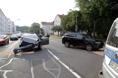 Beim Abbiegen auf die Gustav-Freytag-Straße ist der VW mit dem bevorrechtigten Mitsubishi zusammengestoßen.