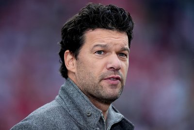 Ex-Nationalspieler Michael Ballack spricht über den Tod seines Sohnes.