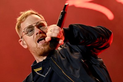 Sänger Peter Fox beim diesjährigen Lollapalooza-Festival am Berliner Olympiastadion. 