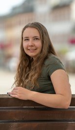 Lisa Berger aus Geithain hat sich für ein Studium der Pharmazie beworben.