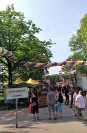 Eingang zum Festgelände
