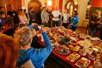 160 Läufer aus über 20 Ländern: Freiberger „Mitlaufgelegenheit“ feiert 10. Geburtstag - Die Laufgruppe „Mitlaufgelegenheit“ hat 10. Geburtstag gefeiert.