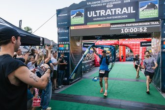 164 Kilometer durch die Alpen in 24 Stunden: Klingenthaler rockt den Zugspitz Ultratrail - Was für ein Jubel und Trubel: Ultraläufer Thomas Ungethüm aus Klingenthal hat am Freitagabend den größten Erfolg seiner Laufbahn gefeiert.