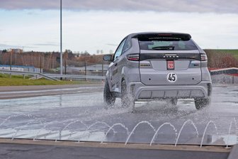 17-jähriger Vogtländer mit Mopedauto auf Autobahn erwischt - Mopedautos sind zu langsam für die Autobahn. Sie sind dort nicht erlaubt.