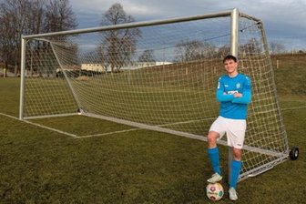 17-jähriges Fußballtalent aus Langenbach trifft im CFC-Trikot auf Werder Bremen, den 1. FC Köln und Bayern München - Der Langenbacher Georg Hempel freut sich auf die bevorstehenden Aufgaben mit dem Chemnitzer FC in der Hauptrunde der A-Junioren-Bundesliga.