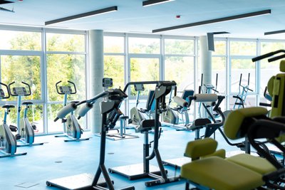 Die Kurhaus-Sanierung in Wiesenbad ist fast abgeschlossen. Hier ein Blick in den neuen Anbau, wo auch ein neues Medizinisches Fitness-Zentrum entstanden ist.