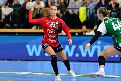 So kennen die Anhänger des BSV Sachsen Zwickau Rückraumspielerin Silje Brøns Petersen: im Trikot und voll fokussiert auf Handball.