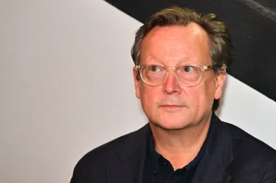 Schauspieler Matthias Brandt kürt Paulina Alpen zur Gewinnerin des Alfred-Kerr-Darstellerpreises. (Archivbild)