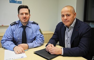 Sie versuchen Leute zu sensibilisieren, ohne Panik zu verbreiten: Christian Schünemann (links) und Alexander Szelig. 