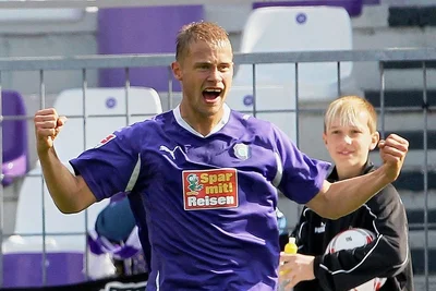 19. September 2010: Jan Hochscheidt bejubelt sein erstes Zweitligator überhaupt - beim 1:0 gegen Duisburg.