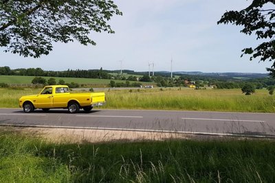 Bei Pfaffengrün und Hartmannsgrün stehen seit den 1990er Jahren vier Windräder.