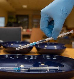 An je zwei Tagen ist im Oktober und im November in Rochlitz gegen das Coronavirus geimpft worden. Das soll nochmals ermöglicht werden, neue Termine stehen aber noch nicht fest. 
