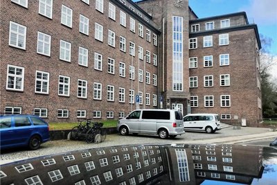 Das Landgericht Chemnitz verurteilte den Räuber zu zwei Jahren Haft, die es zur Bewährung aussetzte.