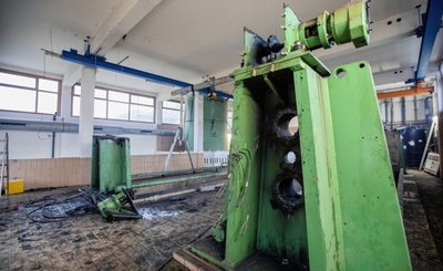 In einem der Gebäude der Plauener Kläranlage am Elsteruferweg wurde im vergangenen Jahr alte Technik ausgebaut.
