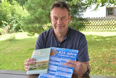 Bürgermeister Michael Tägl lädt am Wochenende noch einmal zu 825 Jahre Gornsdorf ein.