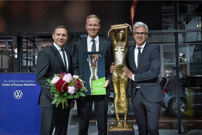 Sachsens Unternehmer des Jahres: Dr. Roman Belter, Dr. Rolf Kluge und Dr. Alexander Trommen (von links) von der Appsfactory GmbH. 