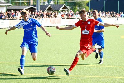 Anthony Kautzsch vom SV Neudorf erhöht auf 2:0.