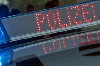 18-Jährige angegriffen - Polizei sucht Zeugen -