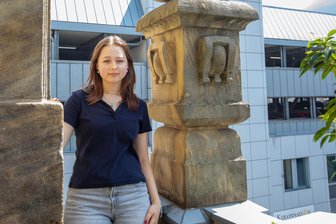 18-Jährige Praktikantin aus Österreich in Plauen: Wie sie einen Vogtländer anders auf die Stadt blicken lässt - Johanna Steurer aus Graz ist das erste Mal in Plauen.