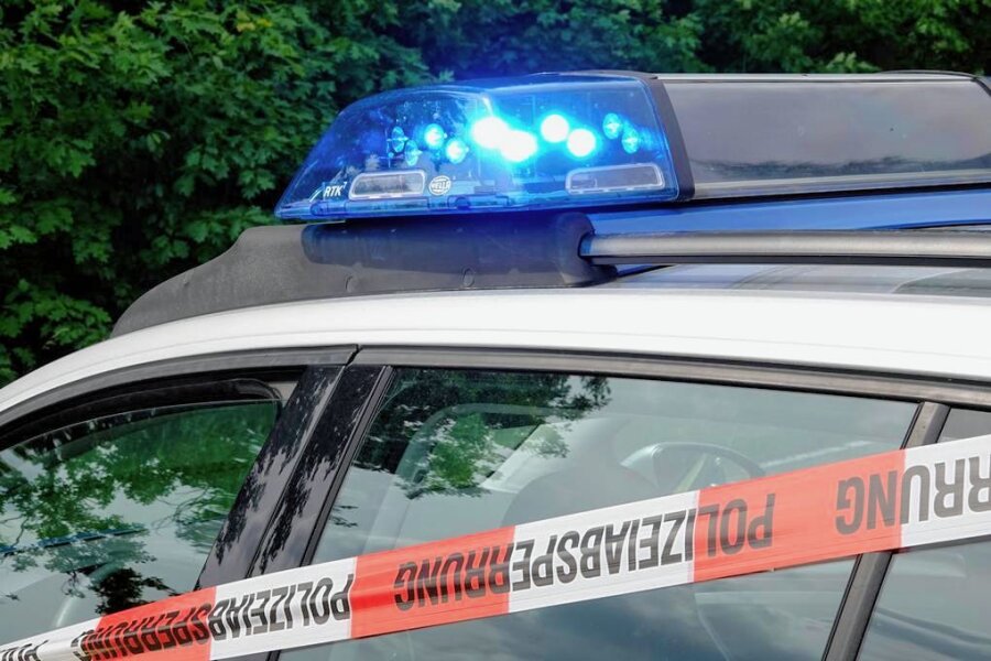 18-jähriger Motorradfahrer schwer verletzt bei Unfall in Königsfeld - Die Polizei eilte am Freitag zu einem Unfall nach Leupahn. 