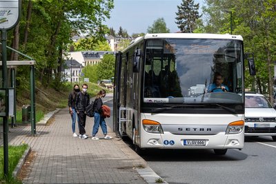 Ab Montag müssen die Linien- und Schulbusse zwischen Dorfstadt und Falkenstein Umleitungen fahren.
